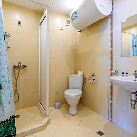 Midia Luxurious Beachfront Escape With Pool Apartment *