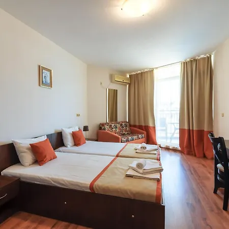 Apartment Midia Luxurious Beachfront Escape With Pool *
