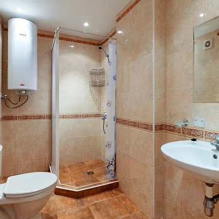 All-year-round Haven & *